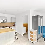 Mara Villa Lecci